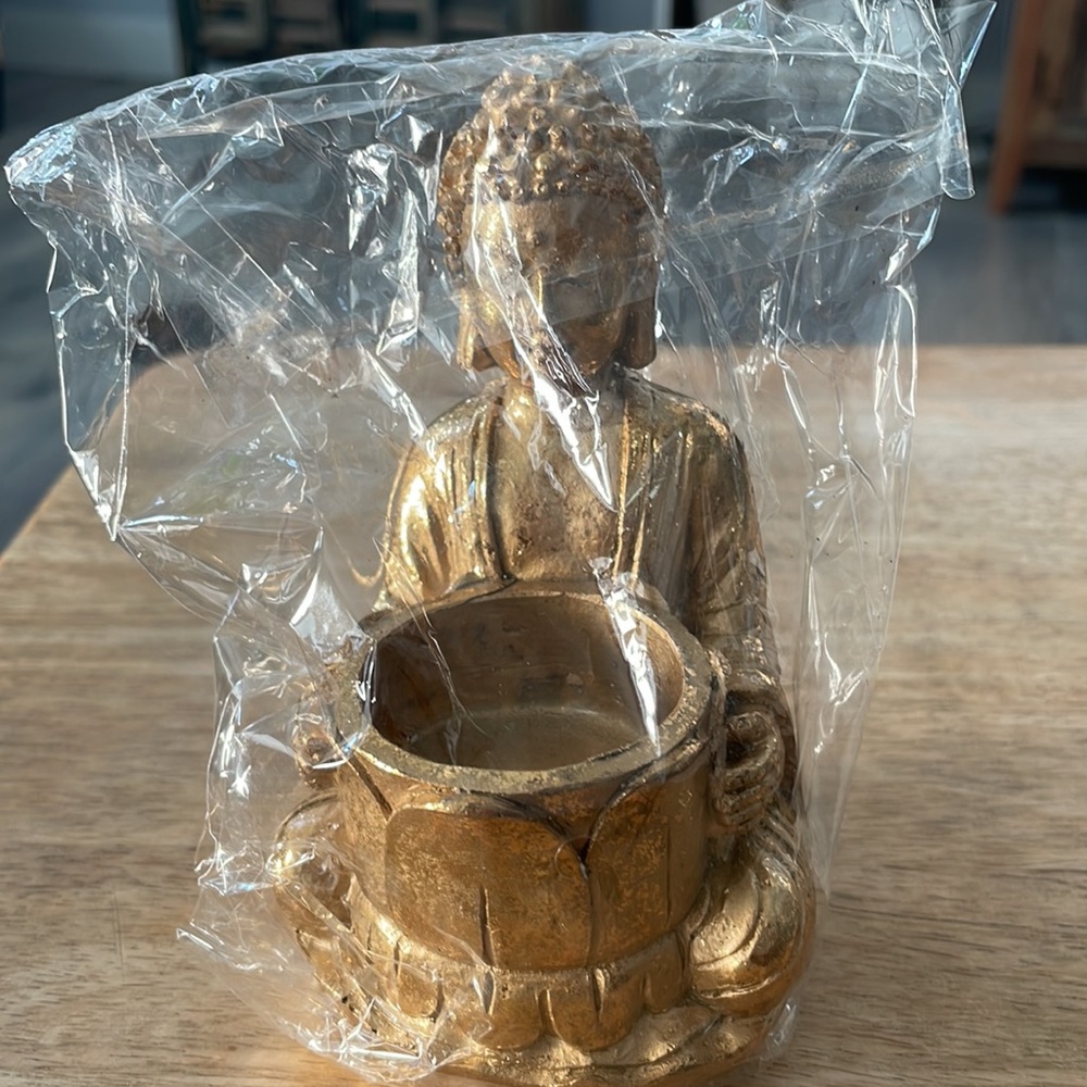 Gold Buddha - Picture 5 of 6